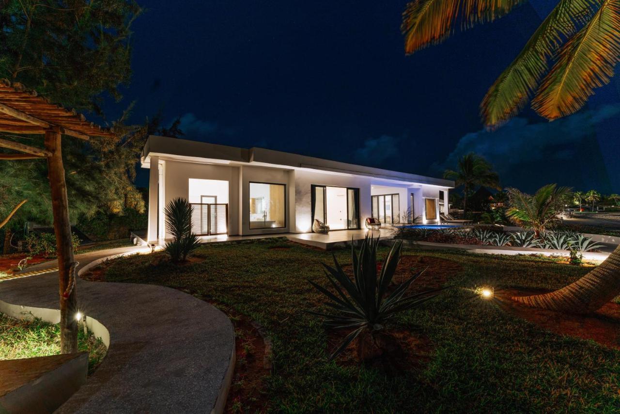 Safira Blu Luxury Resort & Villas Nungwi Esterno foto